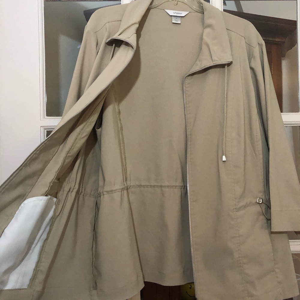 Tan Jacket - Picture 6 of 10